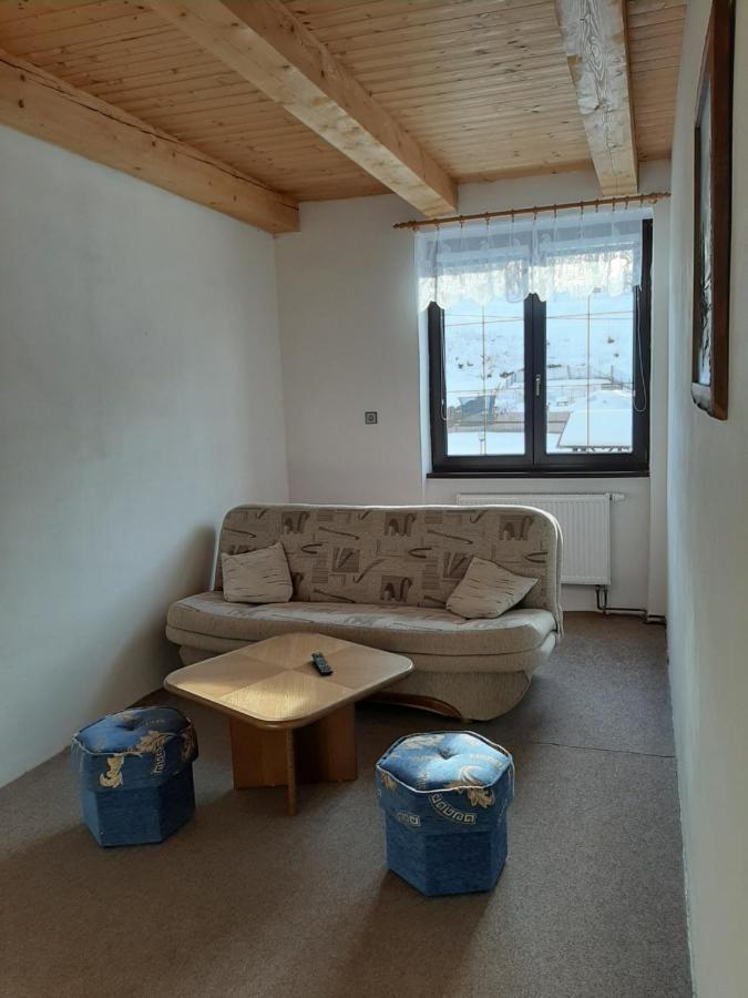 Apartmany-Zamecka Restaurace Jindrichovice Luaran gambar