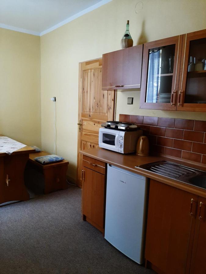 Apartmany-Zamecka Restaurace Jindrichovice Luaran gambar
