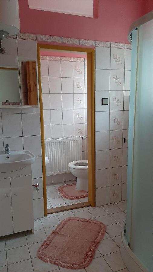 Apartmany-Zamecka Restaurace Jindrichovice Luaran gambar